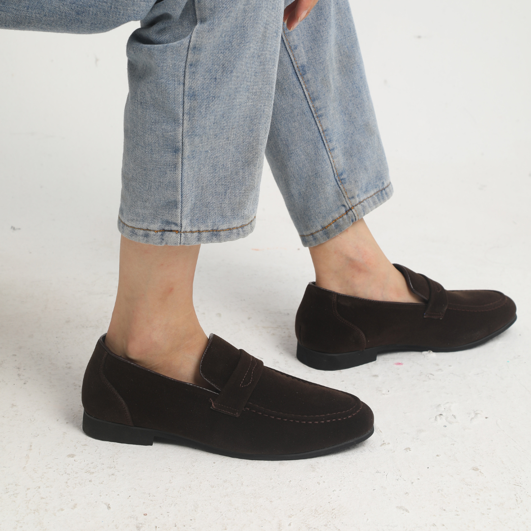 Icarus™ Wildleder-Slipper mit Riemen